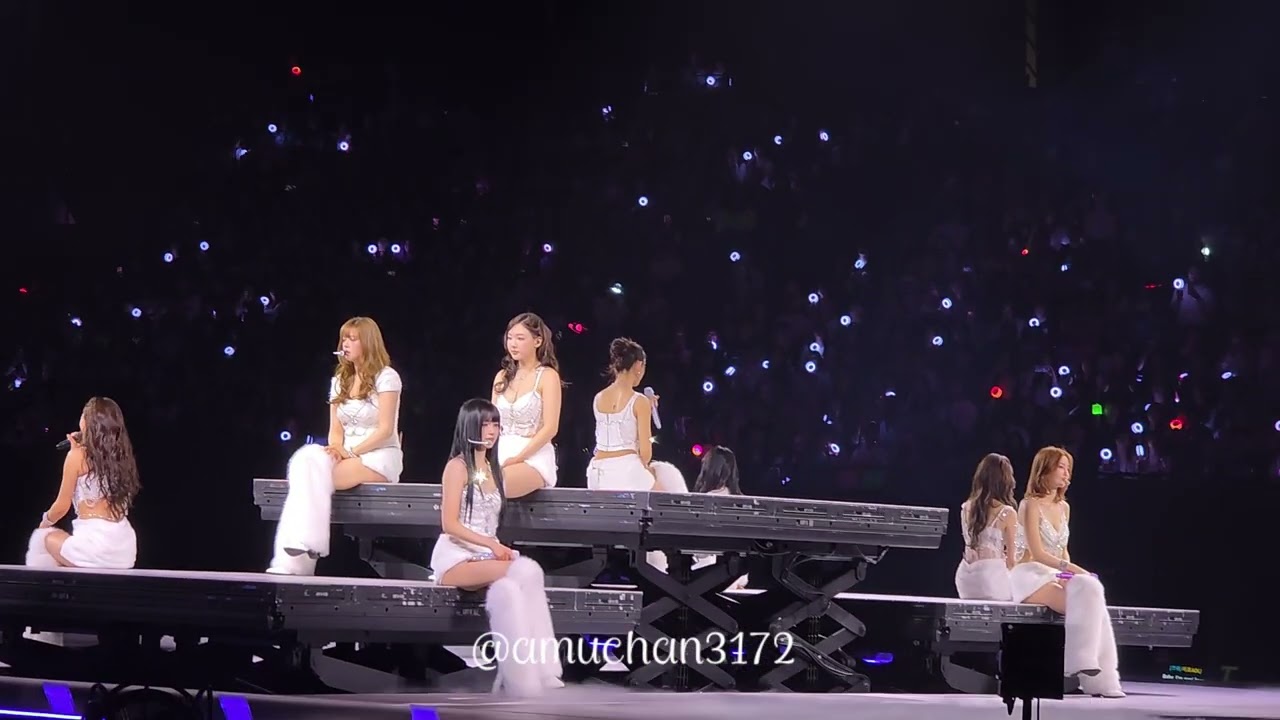 TWICE THIS IS FOR World Tour in Hamilton 2026.03.06 Day 1-Options & Moonlight Sunrise 4K