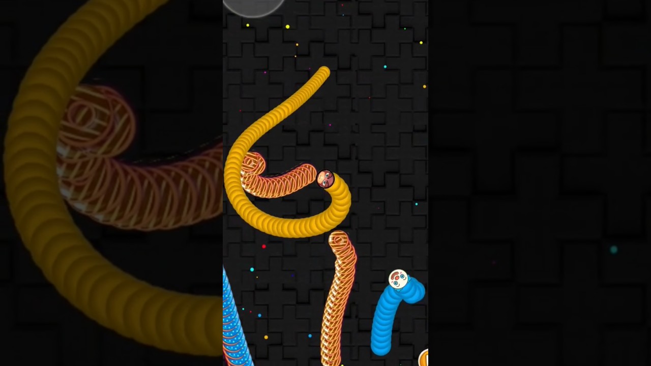 Worm zone io. Crazy Worm. Hero Wasp