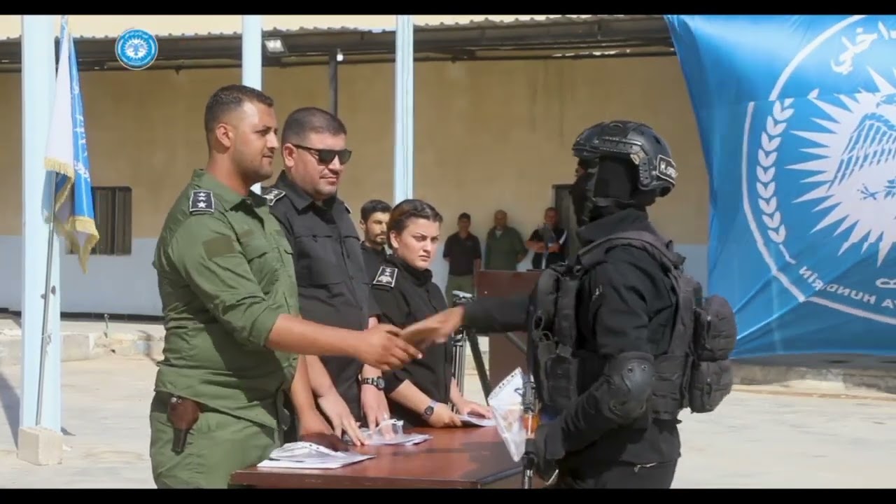 تخريج دورة خاصة بقوى العمليات في مدرسة الشهيد هاني الحسن بمقاطعة دير الزور