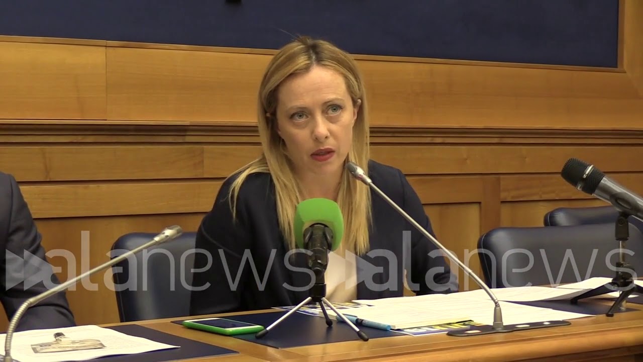 Meloni presenta Atreju: 