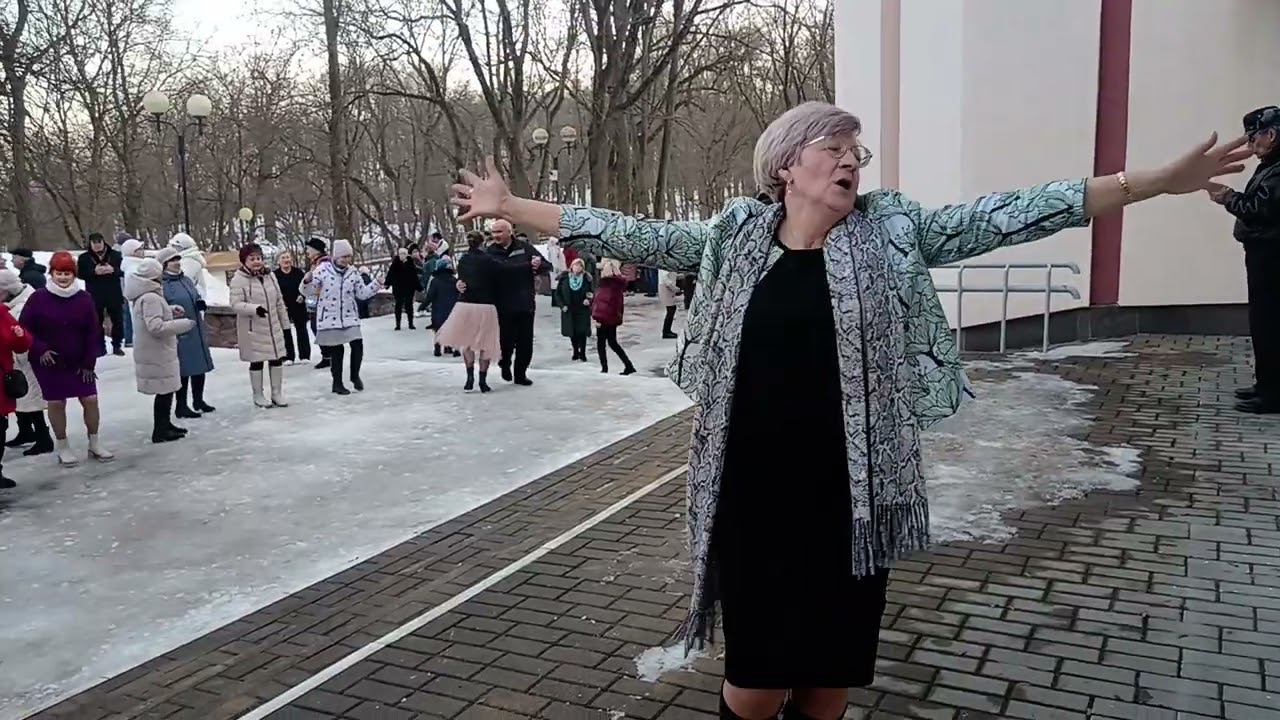 Чёрная смородина....... 01.03.26 Гомель парк Луначарского 🥰💫