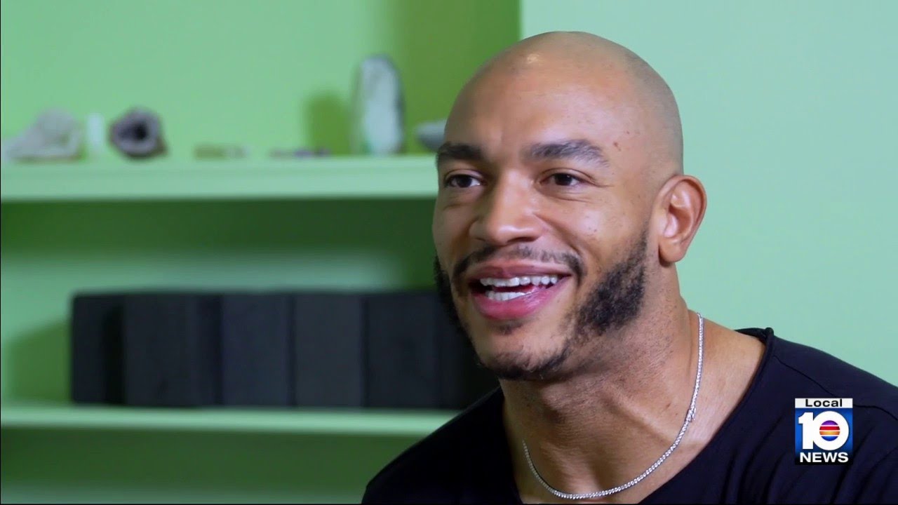 Ex-NFL play Desmond Bryant discusses how viral arrest helped shape his life after football