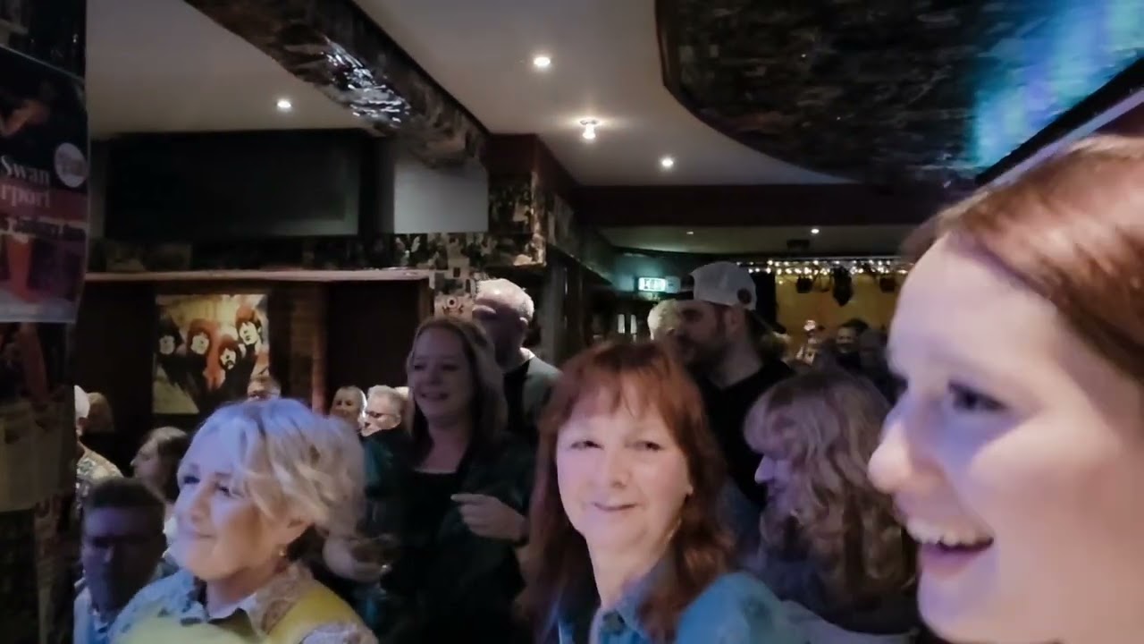 Back In The USSR cover by Love The Beatles at The Swan Stourport 25.1.26 