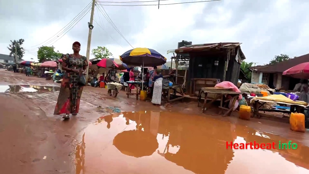 market in raining season in Benin city | oka market | Edo state