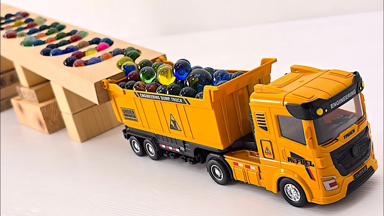 No Talking ASMR Compilation | Dump Trucks, Wheel Loader, Wooden Track Toy Sounds (4K)