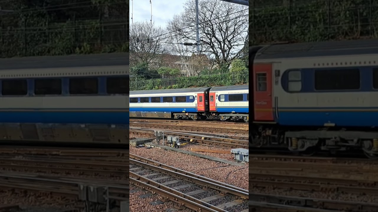 GNER and Swallow livery hst on stock move haymarket to chaddesden.