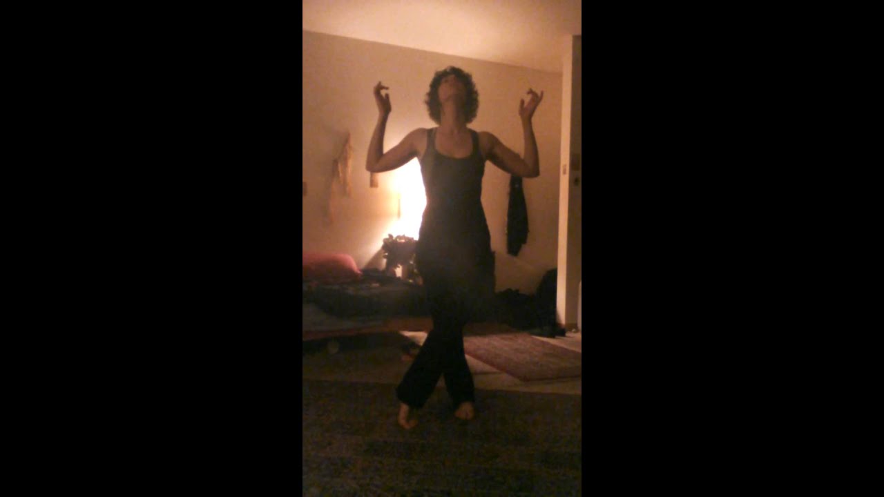 dance #21 - blume