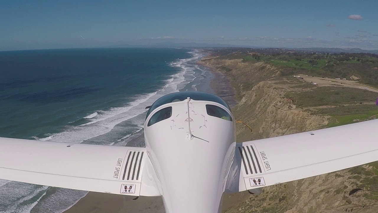 Phoenix Motorglider in Torrey Pines busy skies