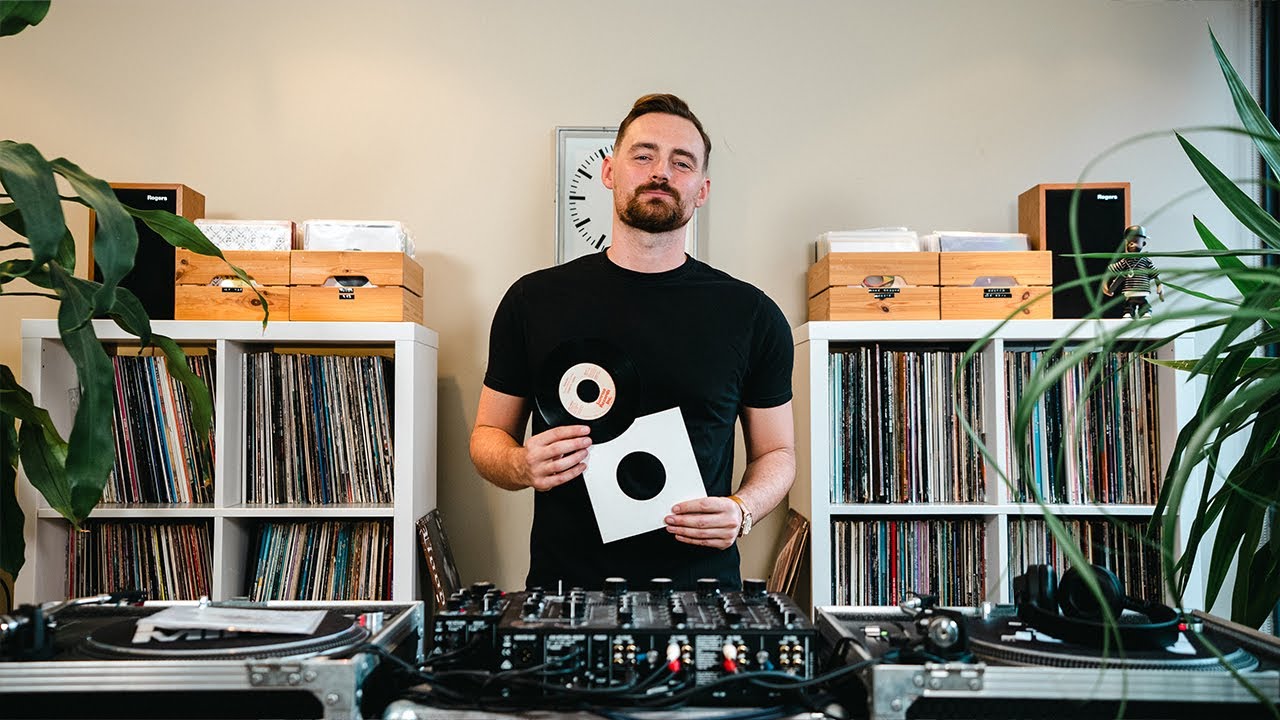 VF Live: Russ Ryan