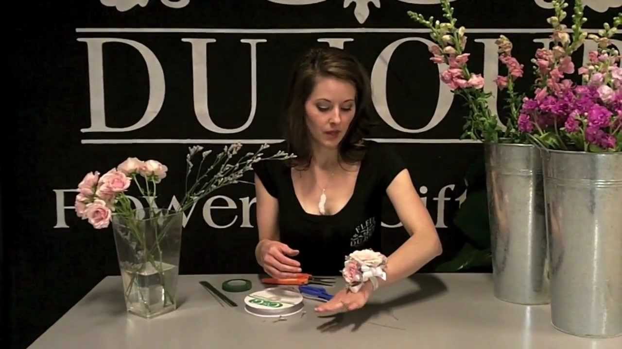 How to Make a Corsage