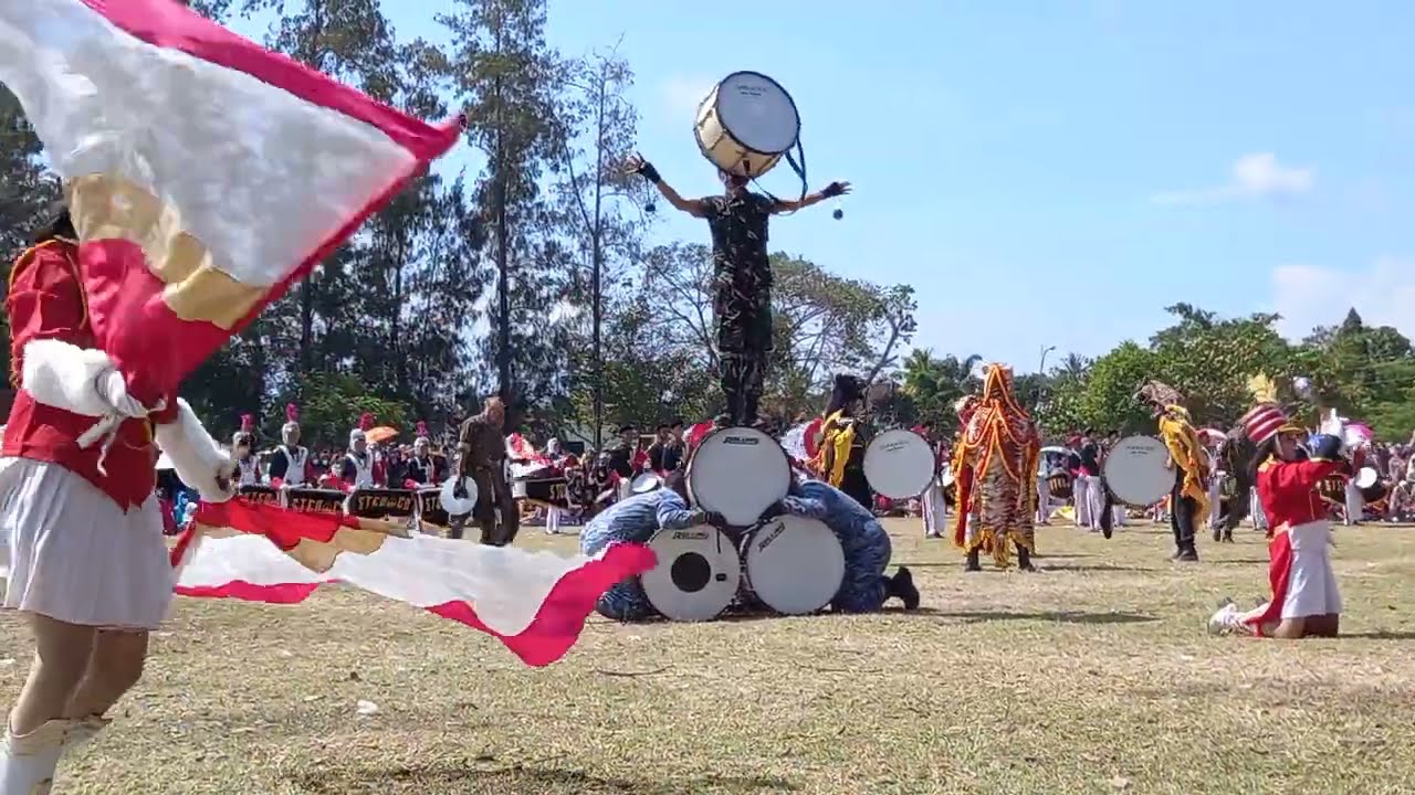 JUARA 1 MAYORET Drumband SMKN 2 Pengasih Kulon Progo DIY-HUT RI Ke 79 #drumband #hutri #kulonprogo