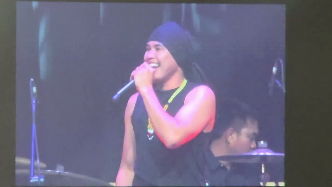 SweetNotes @ Araneta: feat Elias J TV (part 4/4)