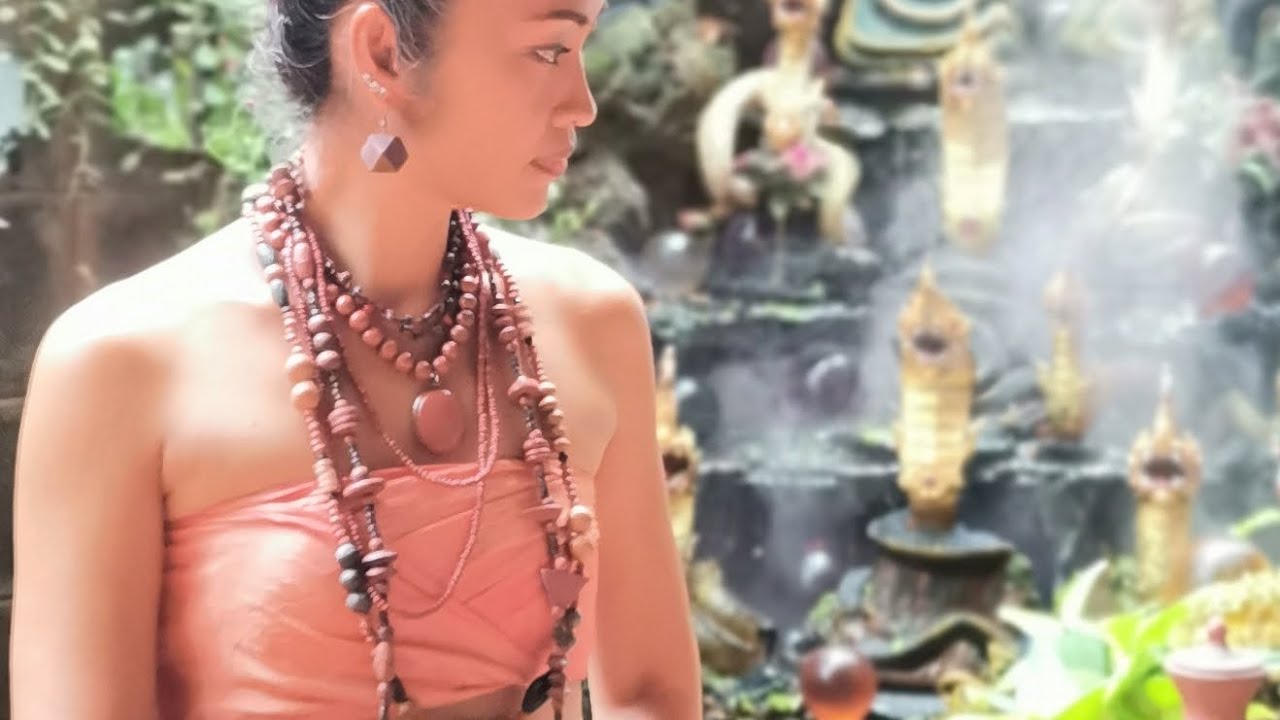 วิธีใส่พันผ้าพันอก 