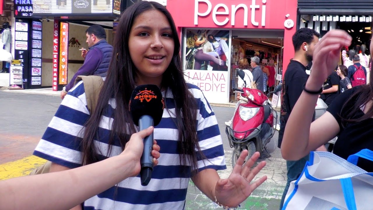 Nerdesin Ya Rasulallah Gel Gör Ümmetinin Halini. Ahsen Tv, Sokak Röportajı