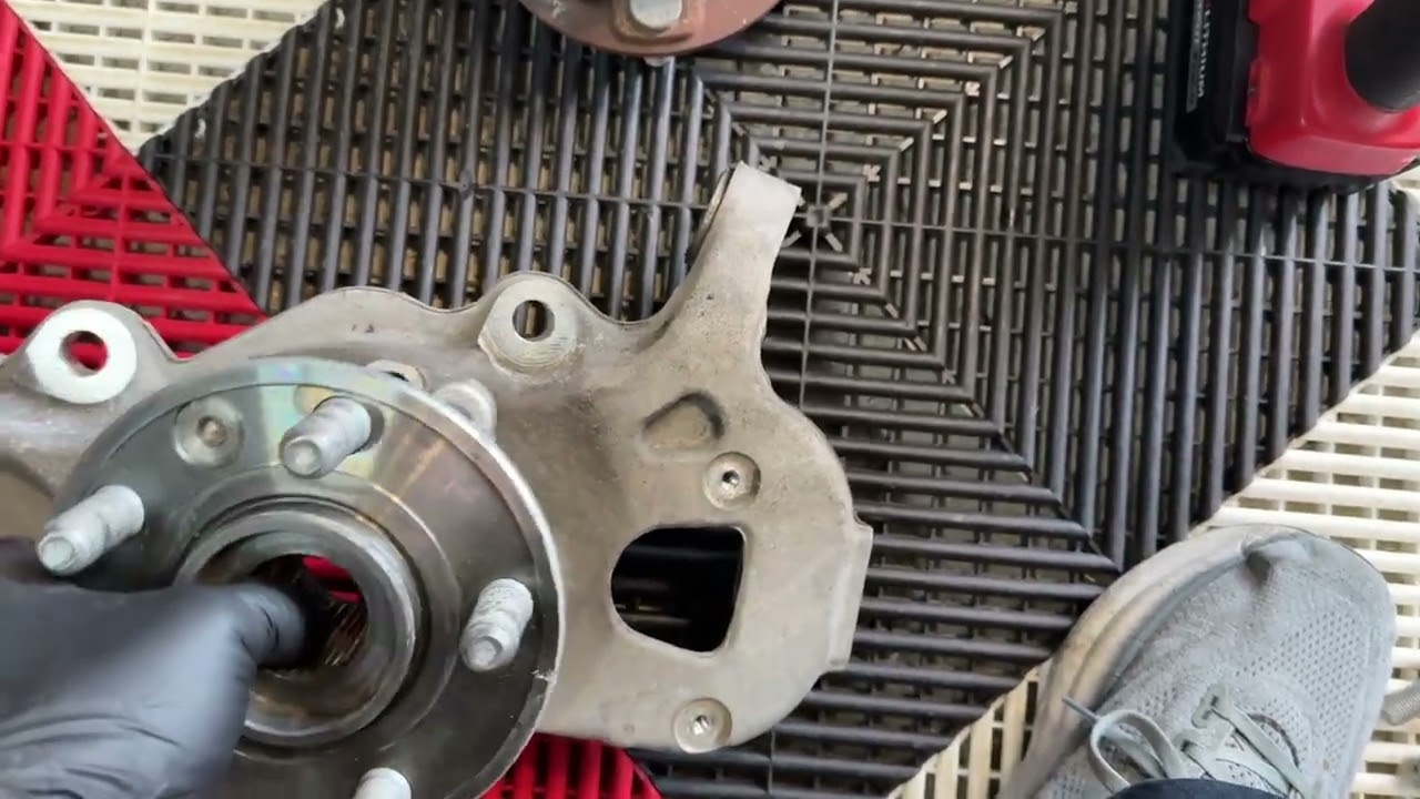 Project 6 &ndash; Jaguar F-PACE Front Brake Upgrade: SVR Hub Comparison & Rotor Thickness Explained
