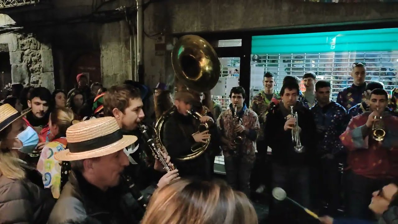 Bonberenea txaranga - Jueves Gordo 2022 Habanera