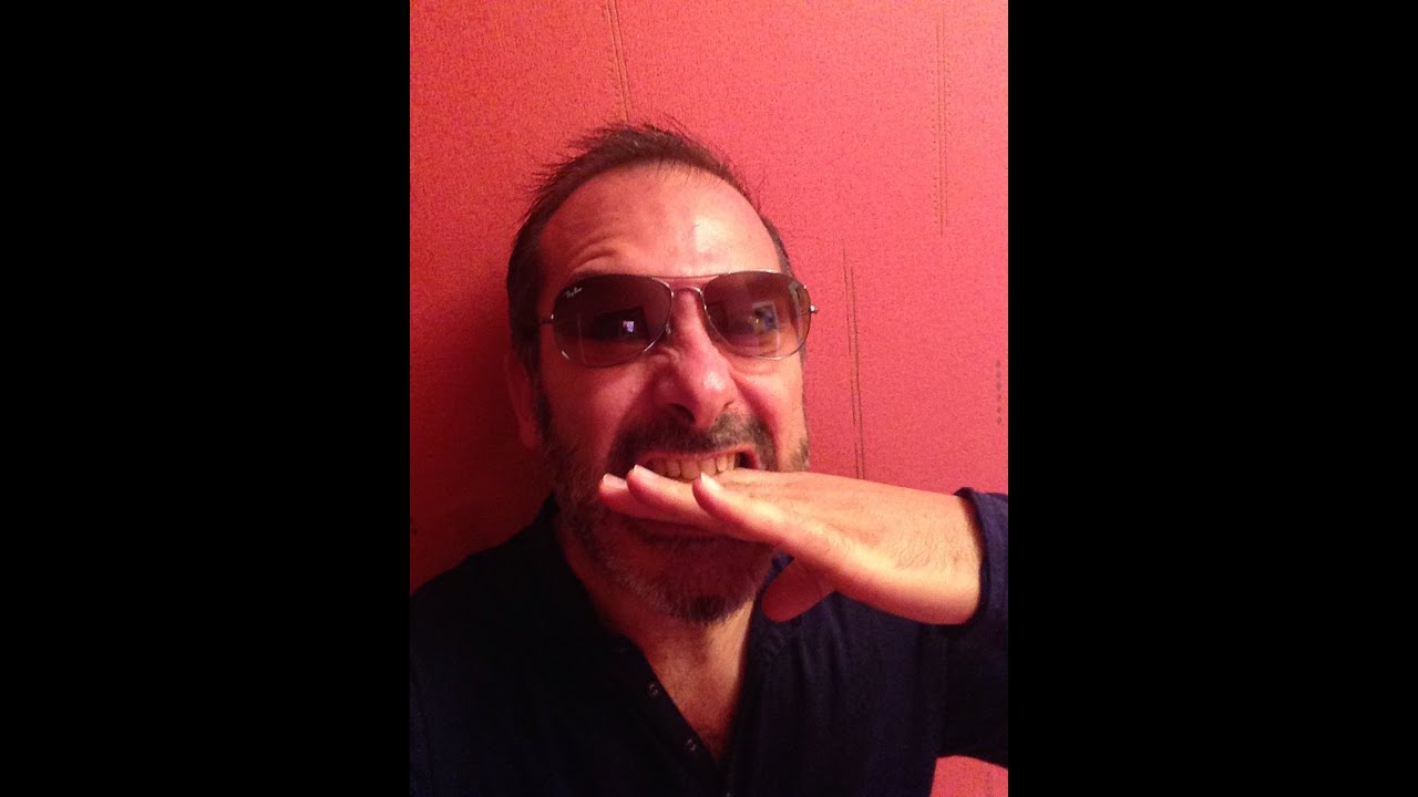Gestes a L'Italienne - The Best Italian Gesture in real life