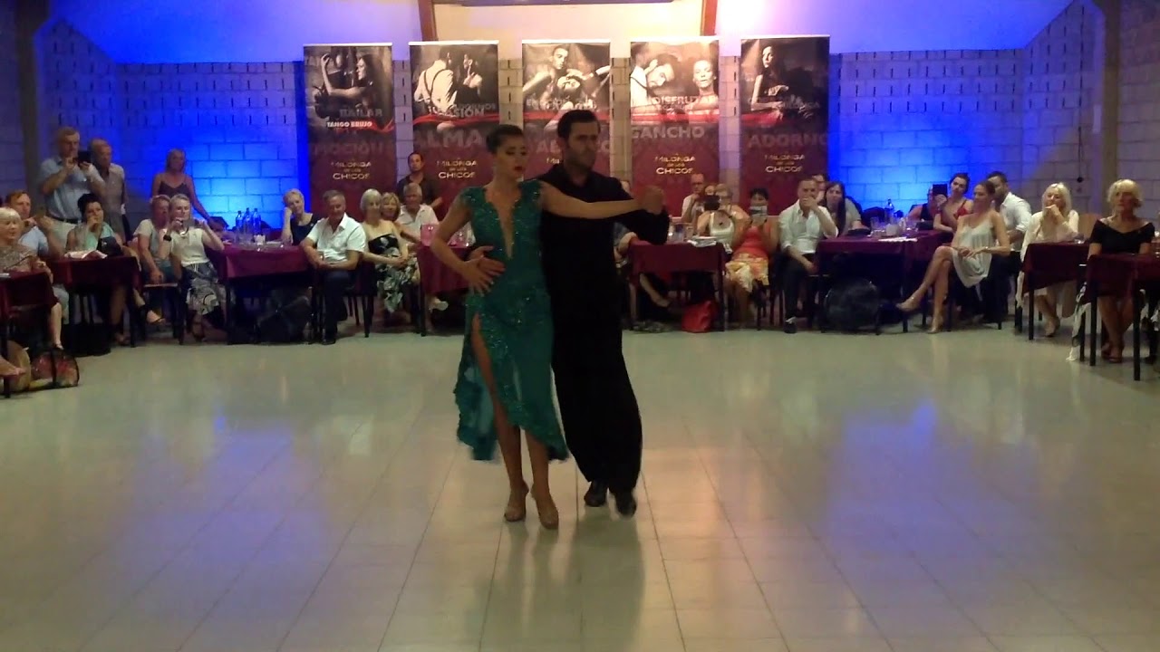 Sol Cerquides & Fernando Gracia tango 'Los Mareados' 3