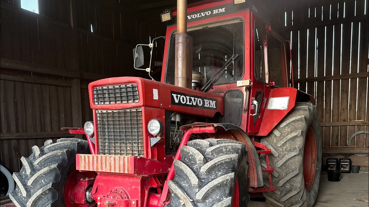 Volvo Bm 2654 första turen med nya traktorn