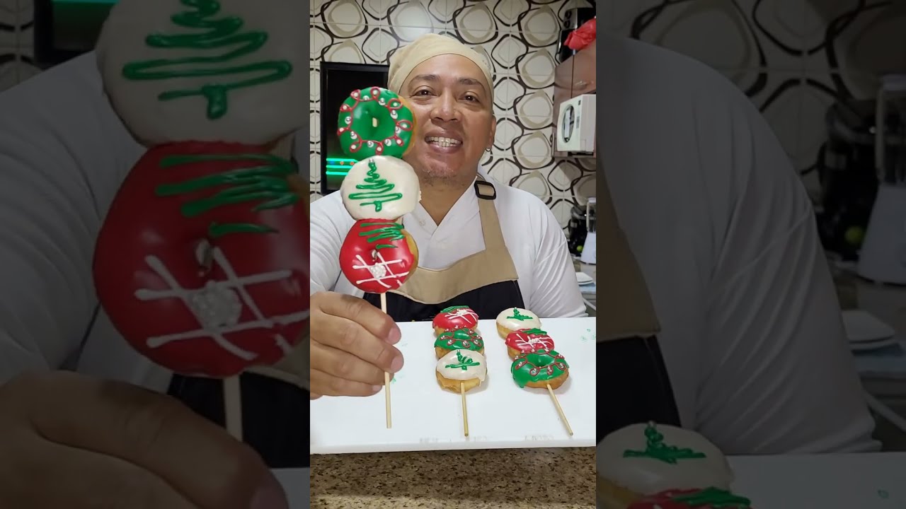 PINCHOS DE MINI DONAS NAVIDEÑAS