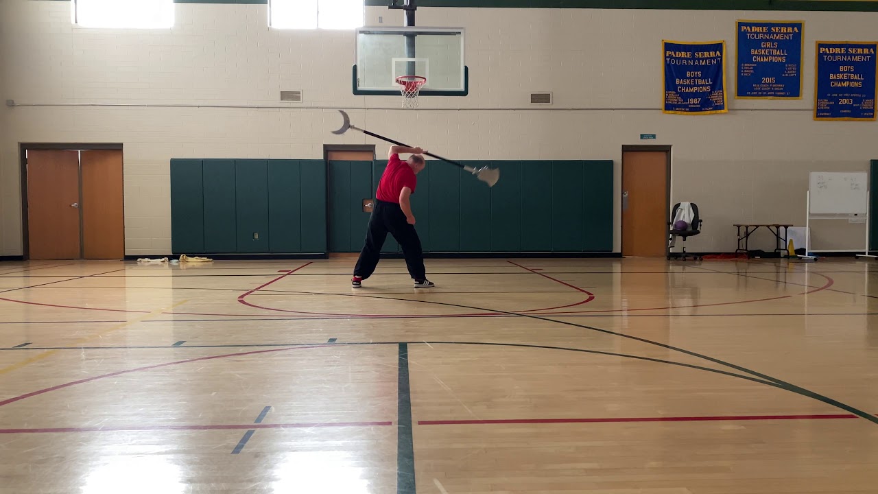 Shaolin Chi Monk Spade (小林 气 月牙鏟  Xiǎolín qí yuè yá chǎn)