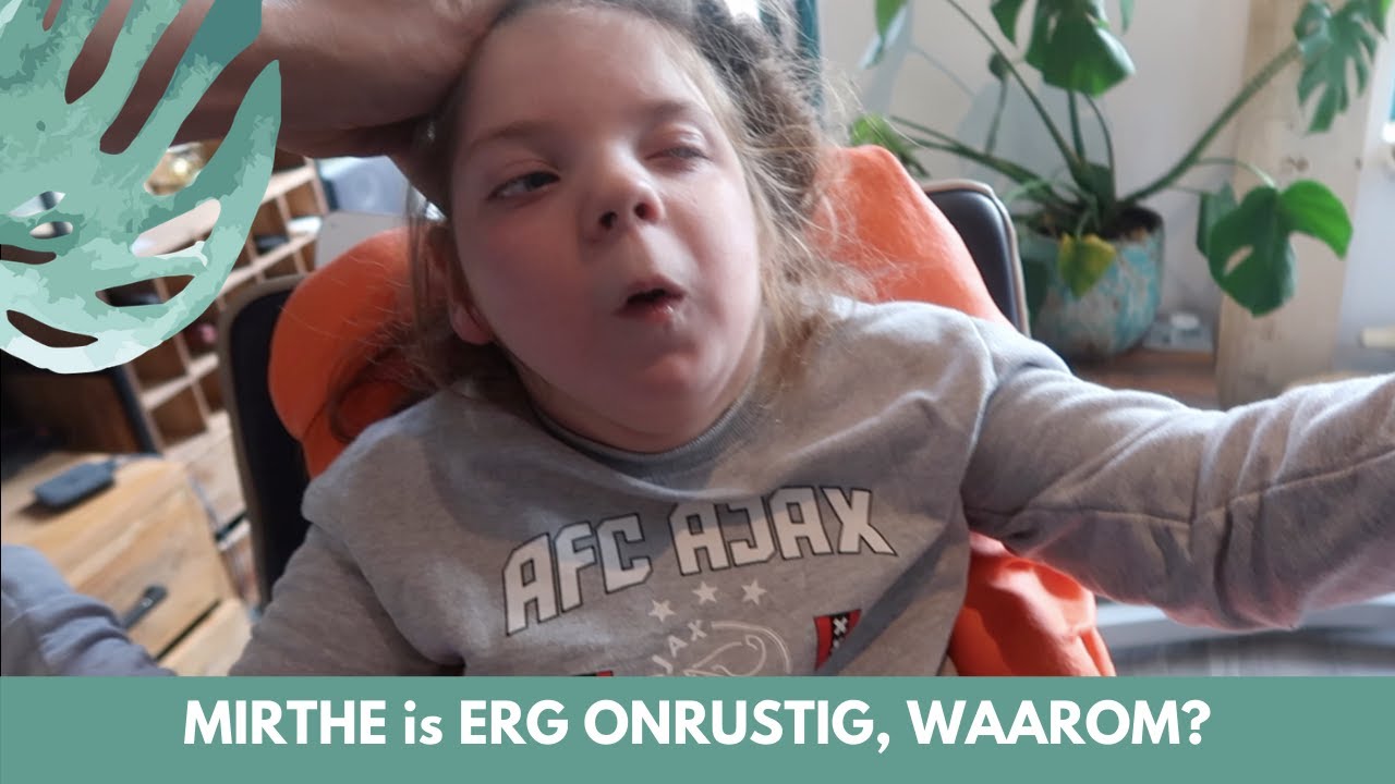 MIRTHE is ERG ONRUSTIG en er WEER een NIEUWE ORTHESE||#VLOG203||
