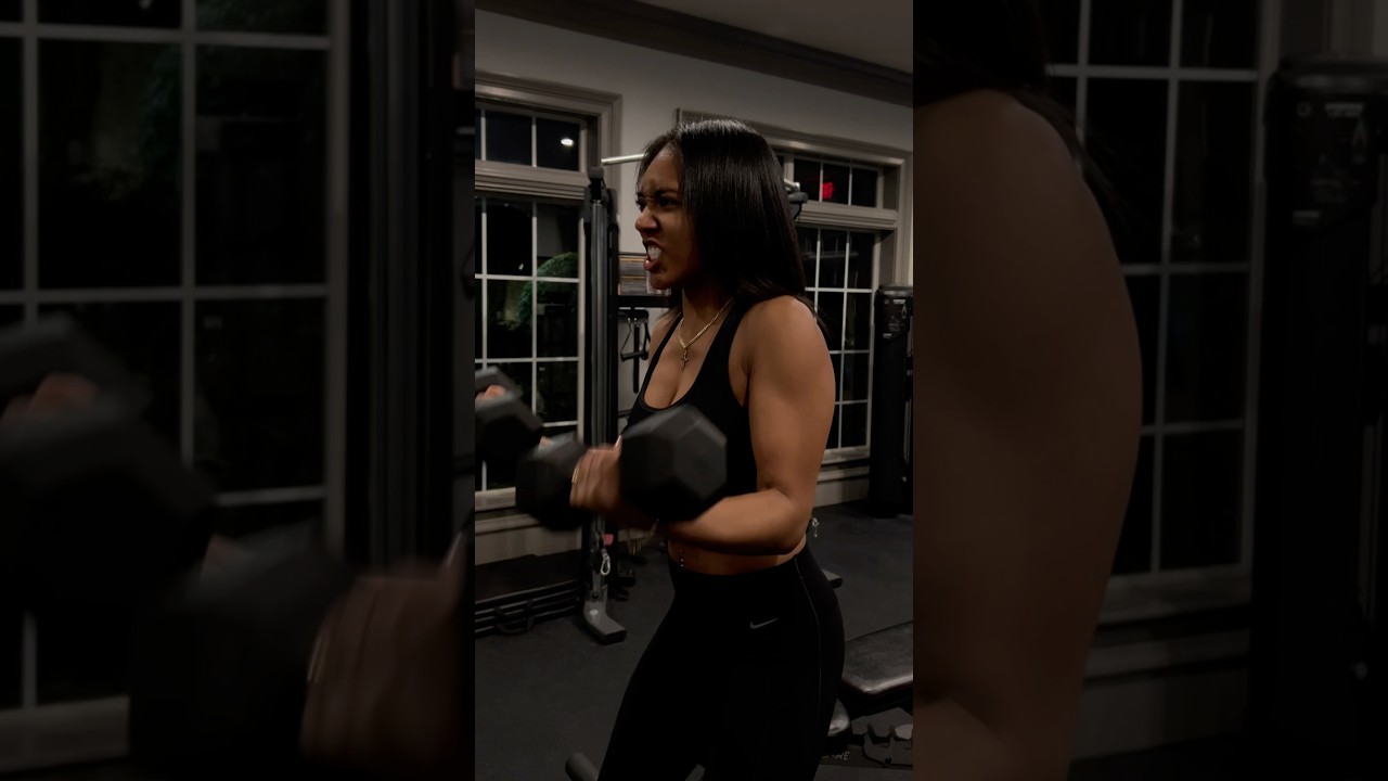 &ldquo;Disclosure&rdquo; OUT NOW 💪🏽💿😤 #newsong #fitness #workout #gymgirl #newrnb #rnb