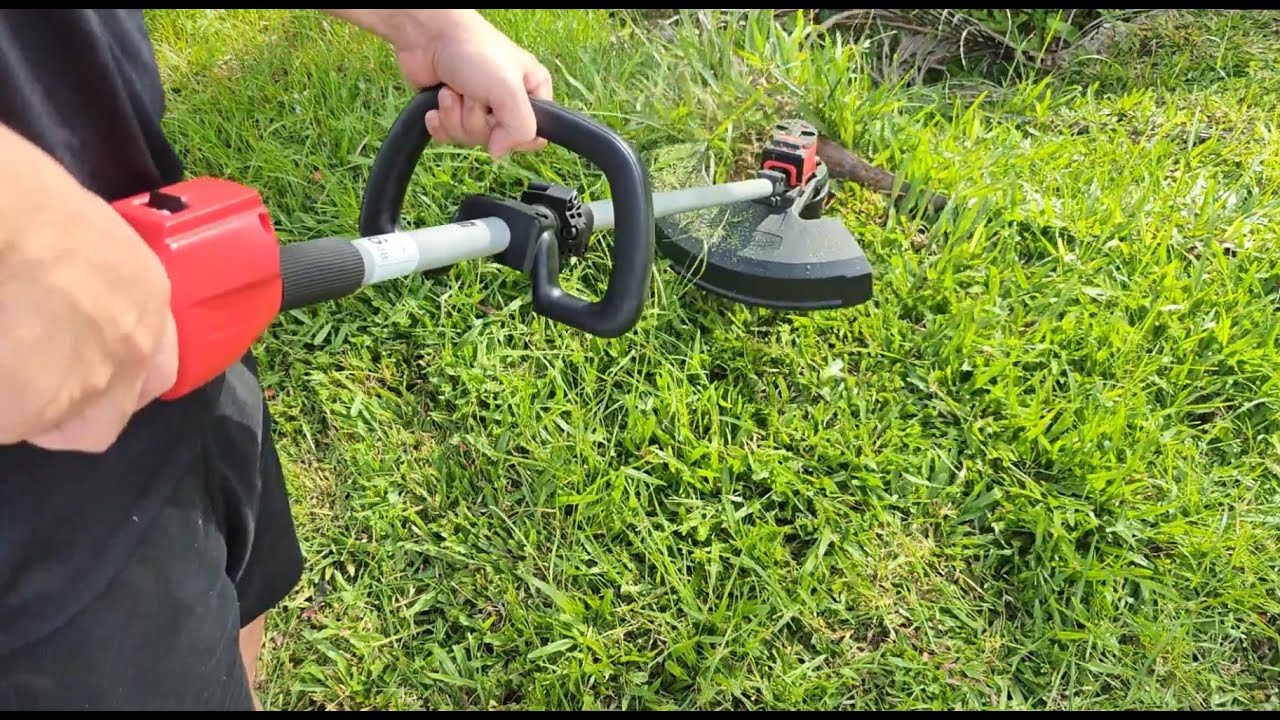 Milwaukee M18 Cordless String Trimmer Review Demo: Model M18 BLLT