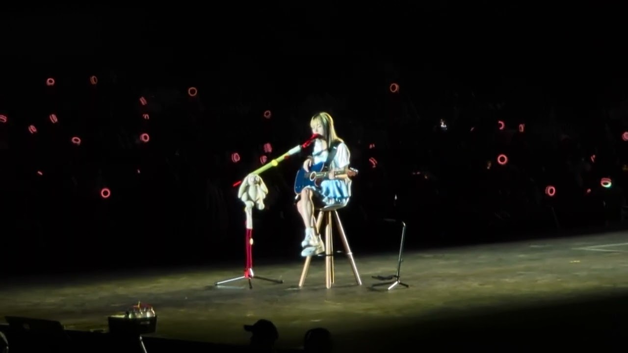 230706 TWICE Live @ Metlife Stadium, New Jersey (New York) - My Guitar (Chaeyoung Solo)