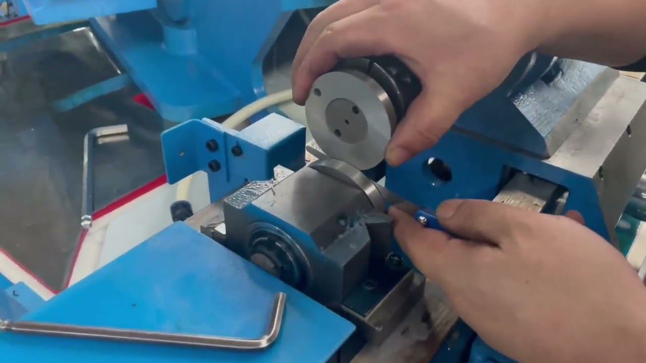 Part III - How to change the forming head for spiral tubeformer 1602 #ddm#hvac#ductwork