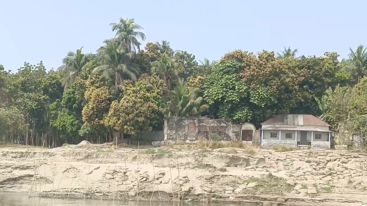 🏞️ পাবনার নাজিরগঞ্জে পদ্মার অপূর্ব প্রাকৃতিক সৌন্দর্য!