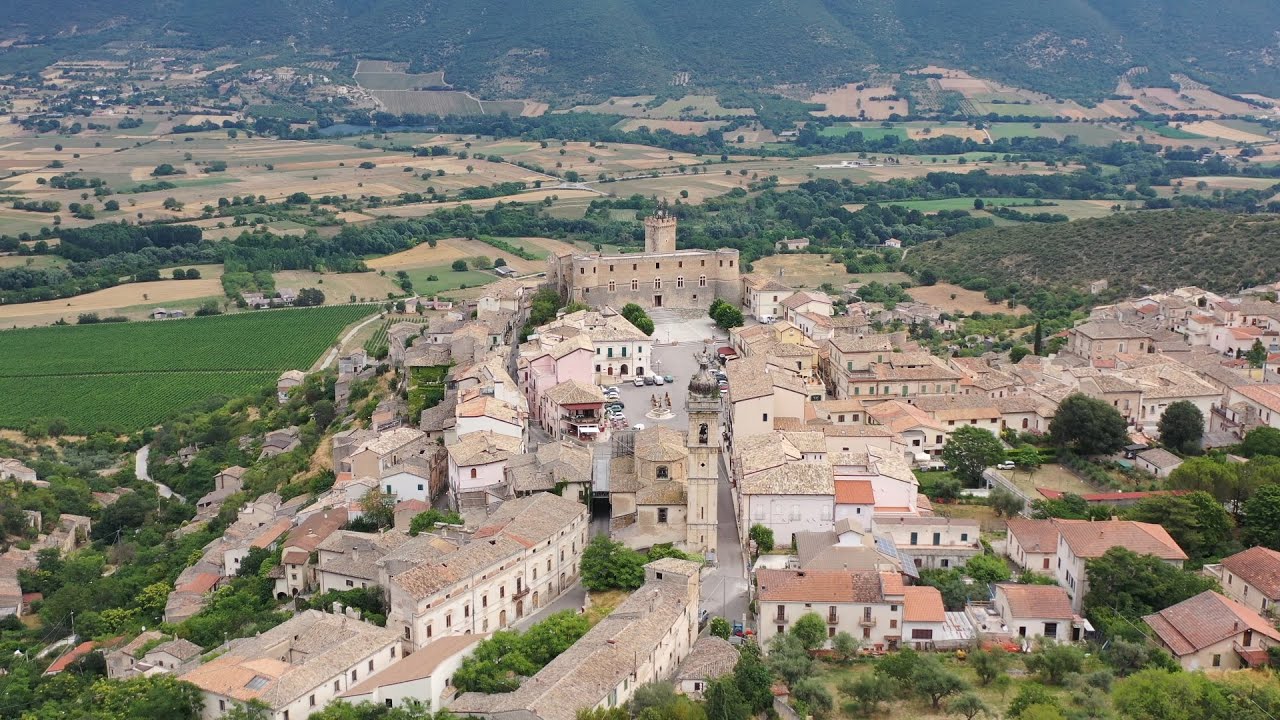 Castello Piccolomini