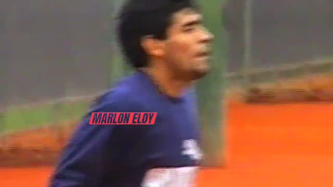 Maradona jugando al Tenis con Darin
