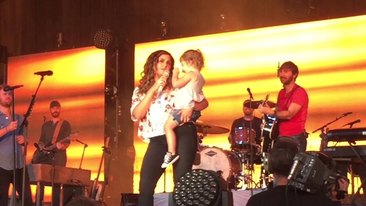 8/26/16 - Lady Antebellum Hillary Scott & Eisele - Hinckley, MN