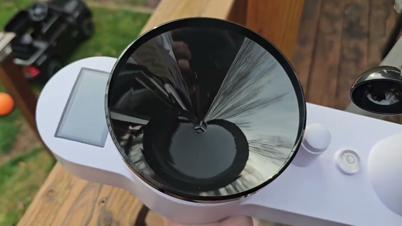 Check the Weather before you Fly 5-in-1 Wi-Fi Weather Station, 7.5-Inch VA Display