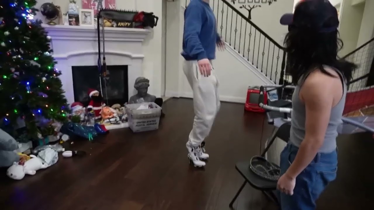 Isaacwhy tries on HEELS