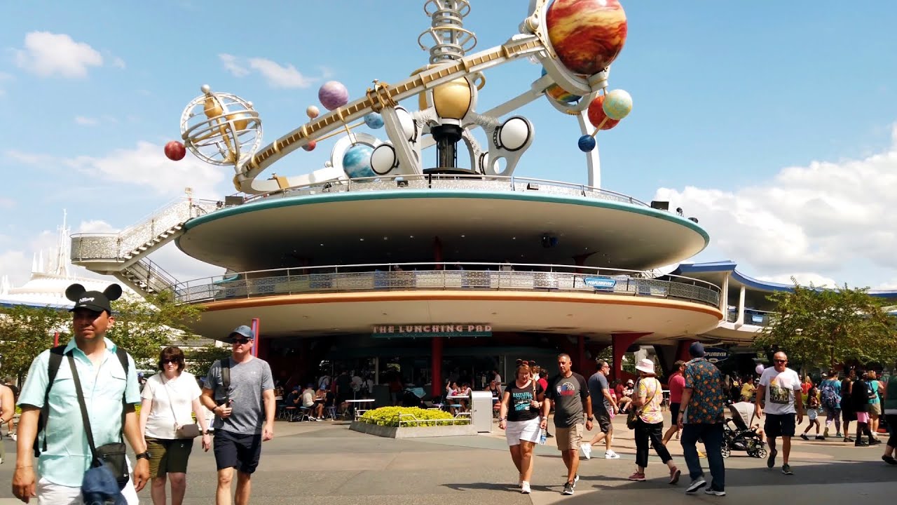 Magic Kingdom Tomorrowland Walkthrough in the Summer of 2022, Orlando Florida · Walt Disney World 4K