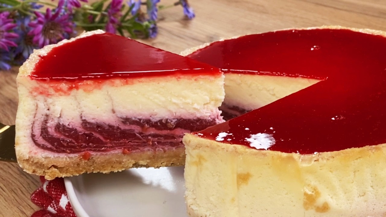 Dieser Zebra-Käsekuchen ist meine neue Obsession! Und er ist so einfach! 🍰🔥