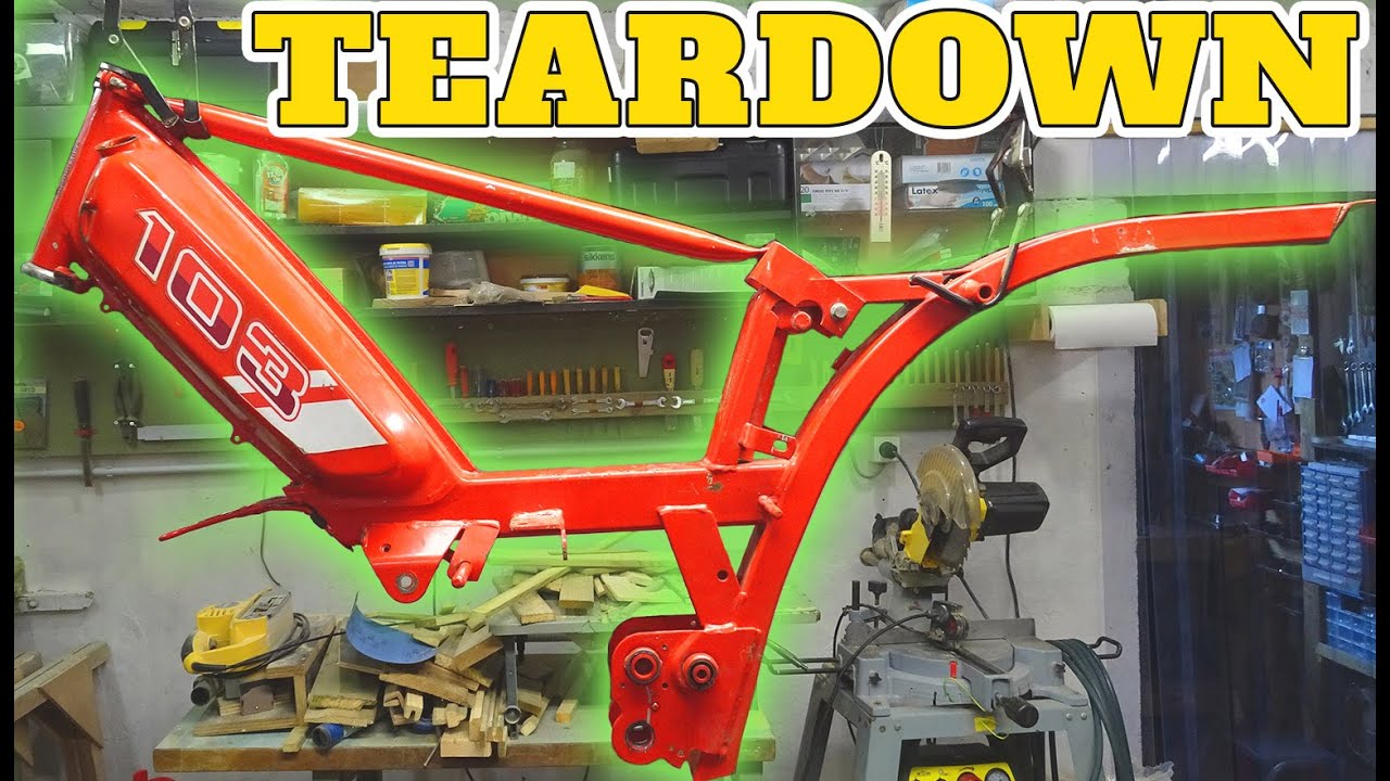 Peugeot 103 RCX Teardown