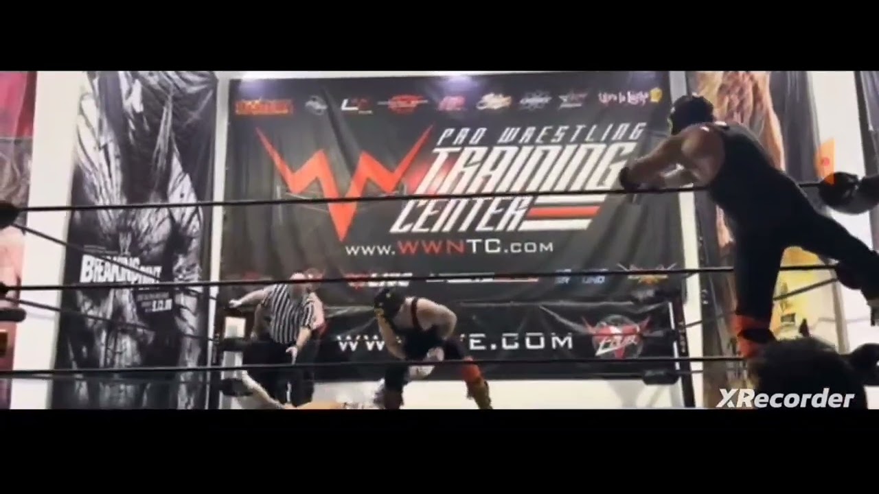 Los Forajidos at WWNLIVE.COM