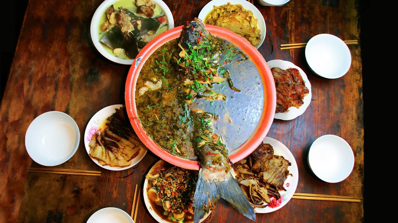 Новогодний ужин! Пряная отварная рыба, тушеный рысак, приятного аппетита!｜Пасторальная жизнь