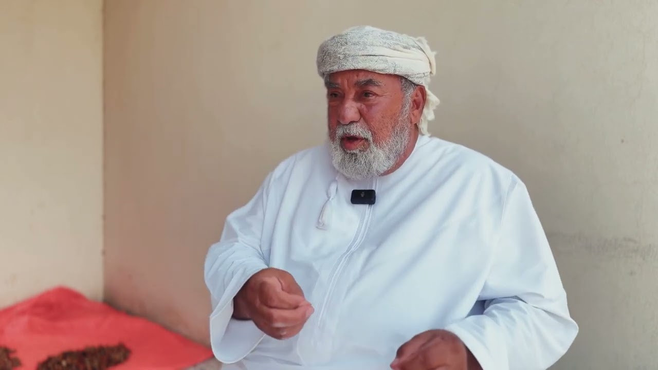 الوالد أحمد بن ناصر المحروقي | تأسيس الفرق الرياضية بسناو