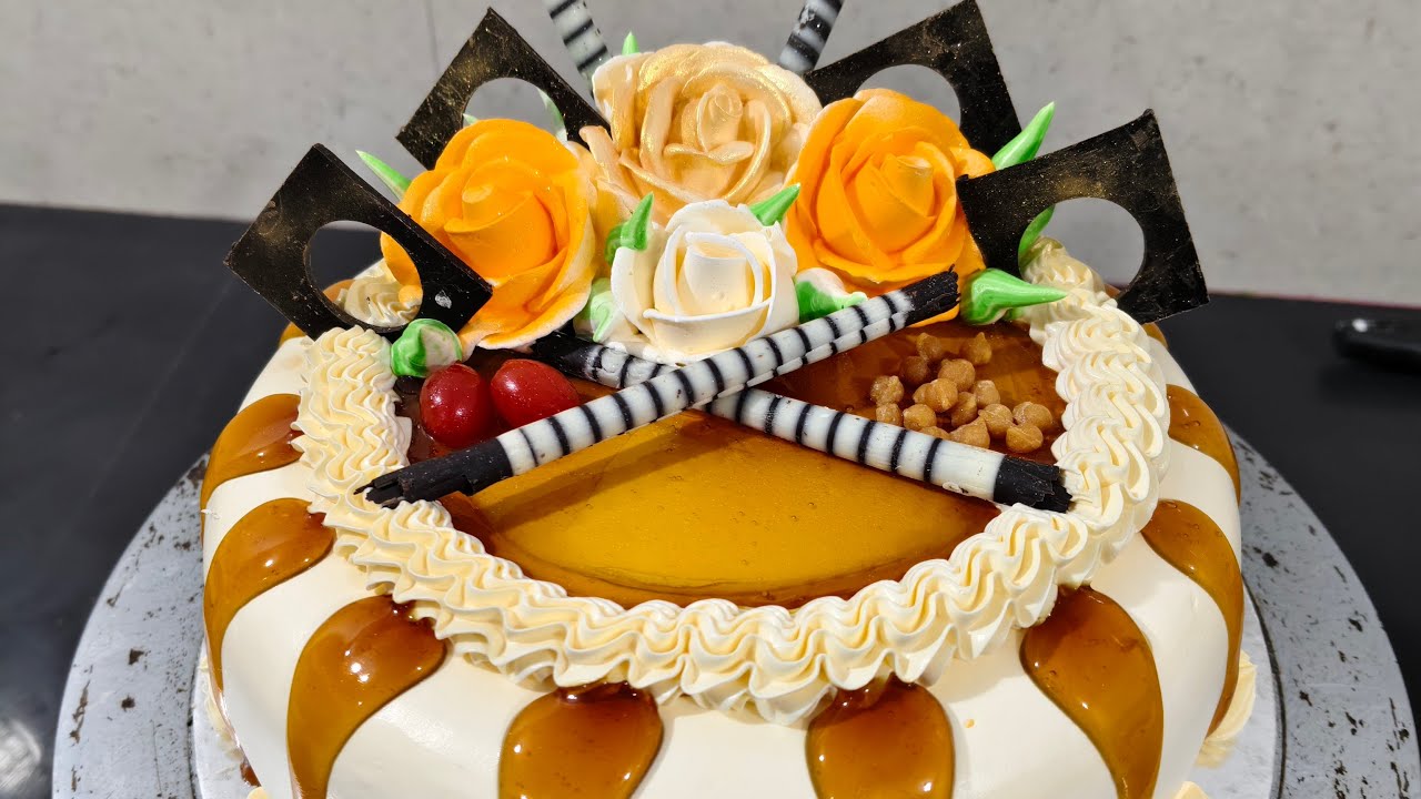Butterscotch cake design 🥰🥰