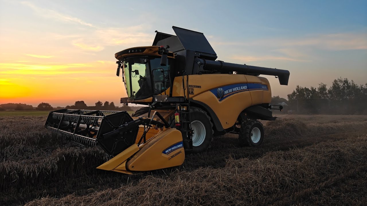 Takie maszyny produkcję się w Polsce. New Holland CX6.80 z Płockiej fabryki CNH. 