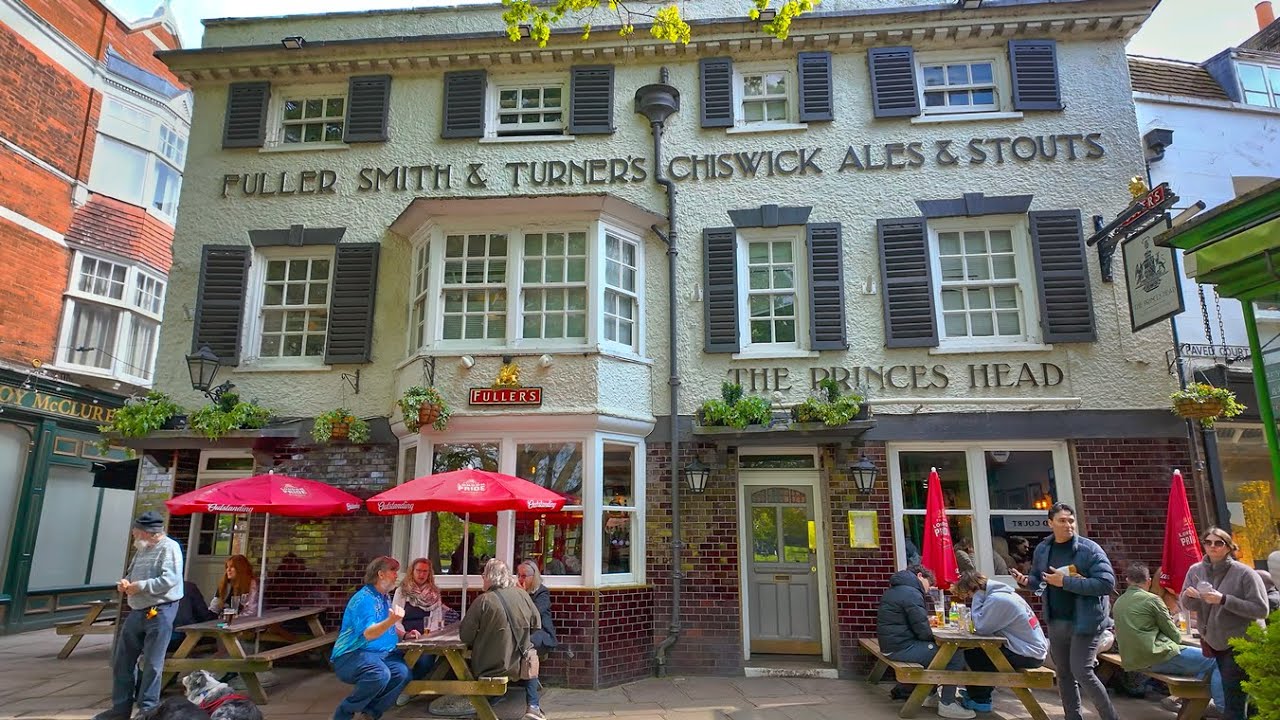 London, England 🏴󠁧󠁢󠁥󠁮󠁧󠁿 Twickenham to Richmond, South West London Sunny Spring Walk · 4K HDR