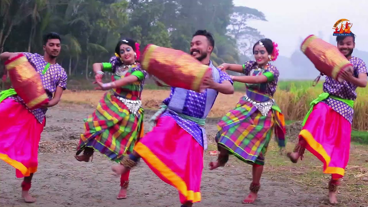 টাকডুম টাকডুম বাজাই/ takdum takdum / Bangladesh flok dance