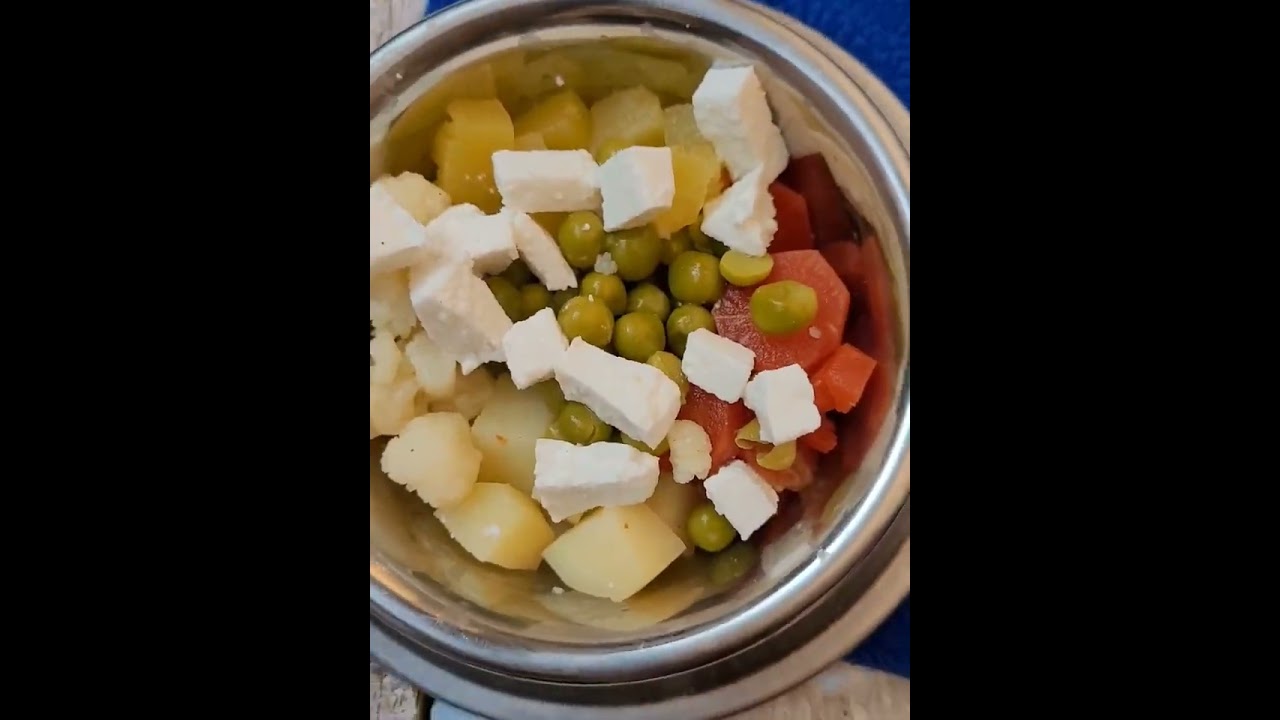 veg food for shihtzu #shihtzu #short #shorts #youtubeshorts #viral #subscribe #shortsvideo #pet