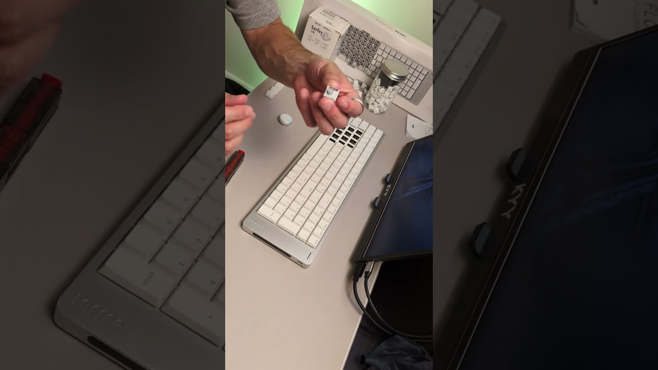 Which Should You Get? - Lofree Flow 2: Linear vs Silent #Lofree #keyboard #soundtest