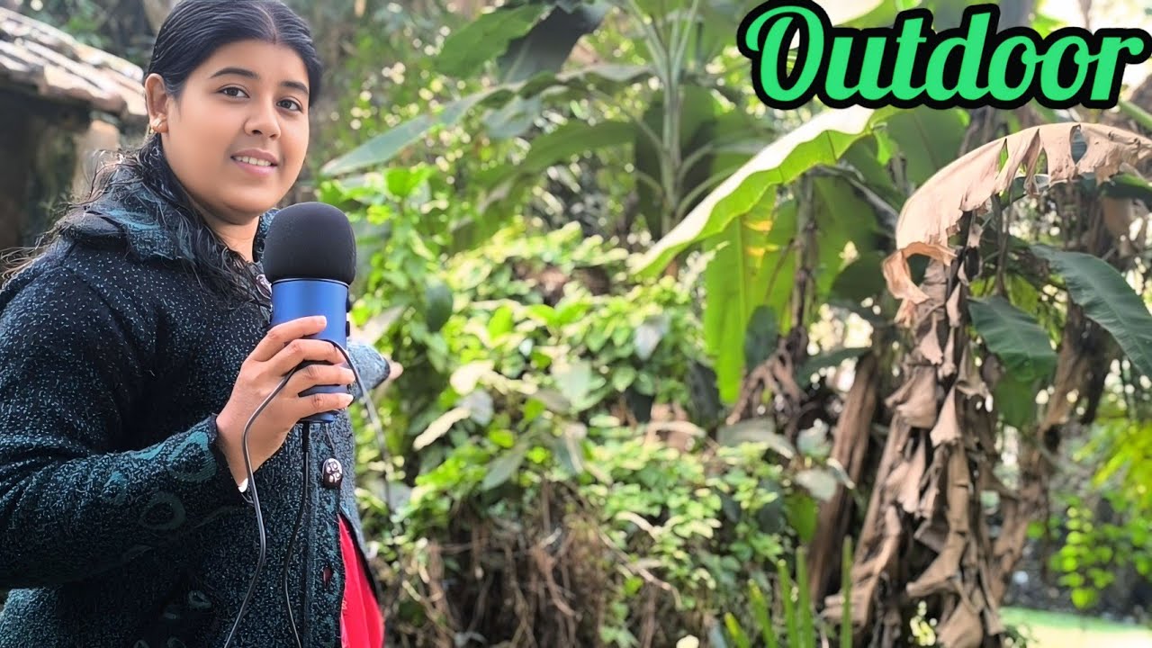 ASMR Outdoor in a garden🌳🌴🌹 (tapping, scratching & nature sound 🌿🍃) 