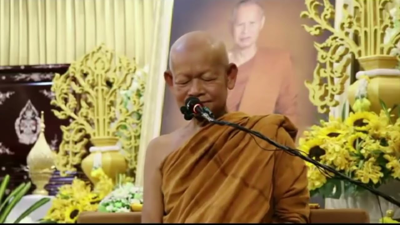 หลวงปู่ไม อินทสิริ  องค์แสดงธรรมบำเพ็ญกุศลน้อมถวายองค์หลวงปู่เปลี่ยนฯ 30 มิ ย  2561